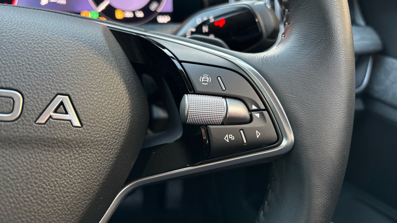 Skoda Superb 2.0 TDI SE Technology 5dr DSG Diesel Estate